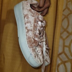 Soft Girl Blush Cushed Velvet Chunky Sneakers